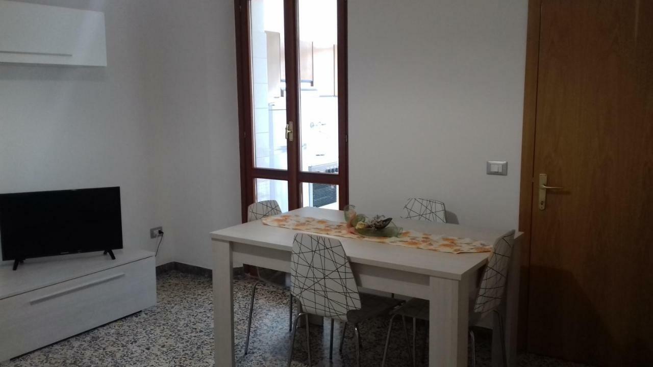 Apartament App Sul Lungomare San Benedetto del Tronto Zewnętrze zdjęcie