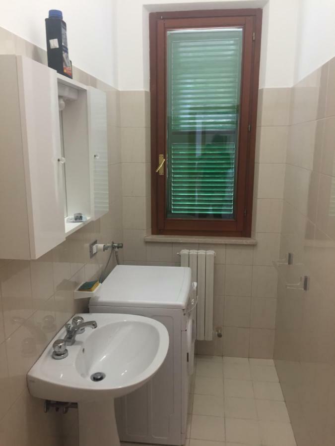 Apartament App Sul Lungomare San Benedetto del Tronto Zewnętrze zdjęcie