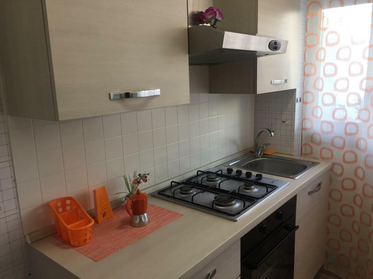 Apartament App Sul Lungomare San Benedetto del Tronto Zewnętrze zdjęcie